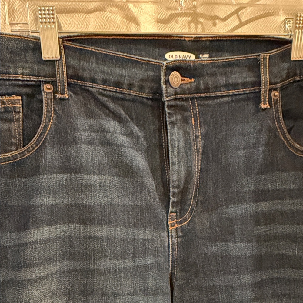Old Navy Women's Flare Ankle Dark Blue Jeans - never worn - Picture 3 of 7